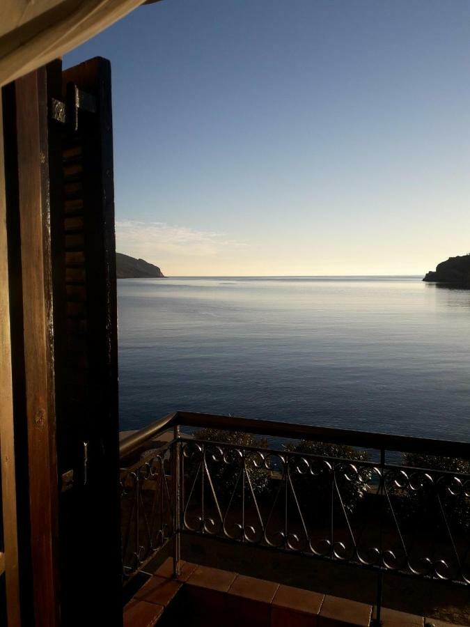 The Island Sea View Apartment Элунда Экстерьер фото